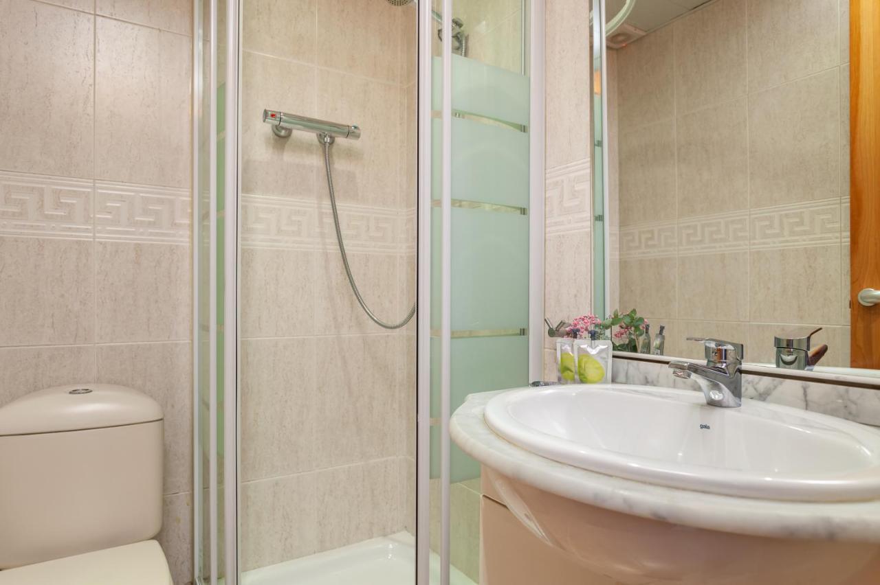 Flateli Paris Apartment Barcelona Exterior photo